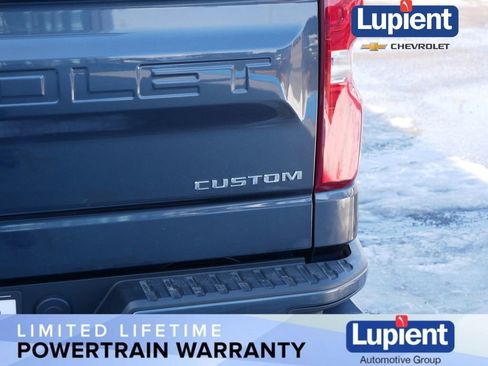 Used 2021 Chevrolet Silverado 1500 Custom image 7