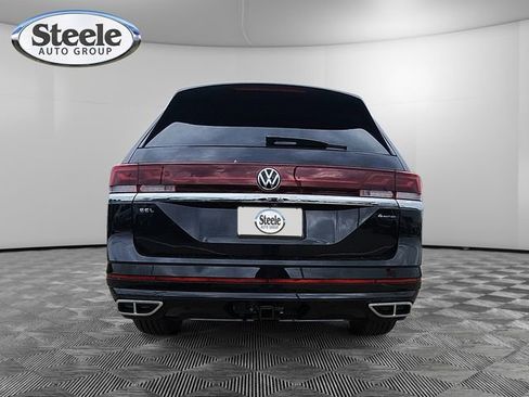 New 2025 Volkswagen Atlas SEL Premium R-Line image 4