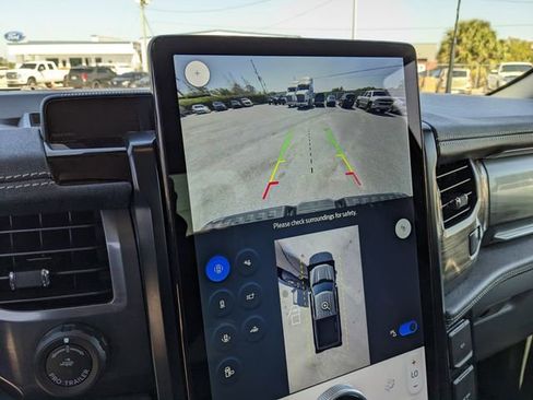 Used 2025 Ford F150 Lightning Flash image 26