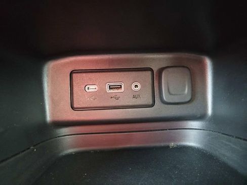 Used 2024 Chevrolet Equinox LT w/ LPO, Floor Liner Package image 25