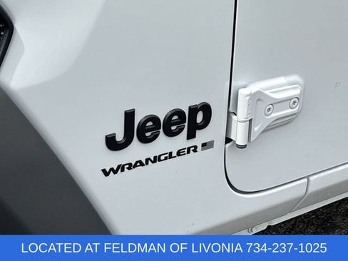 Used 2025 Jeep Wrangler Unlimited Sport AWD/4WD image 30