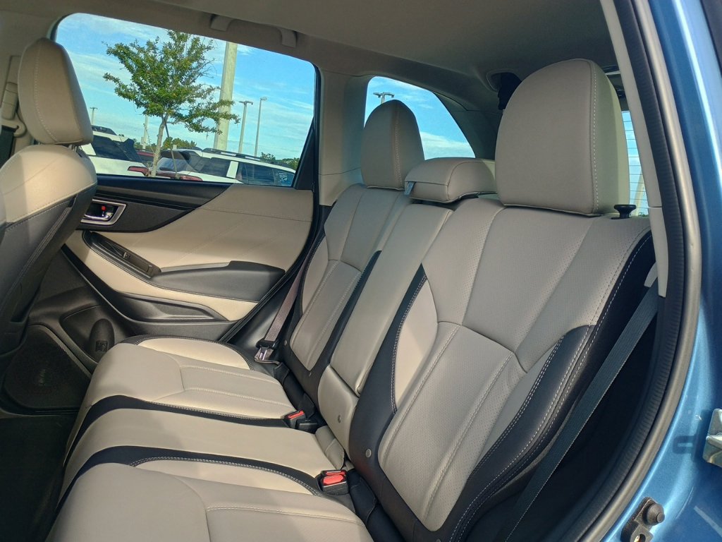 Certified 2023 Subaru Forester Limited AWD/4WD image 17