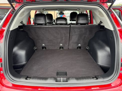 Used 2018 Jeep Compass Limited w/ Navigation Group image 19