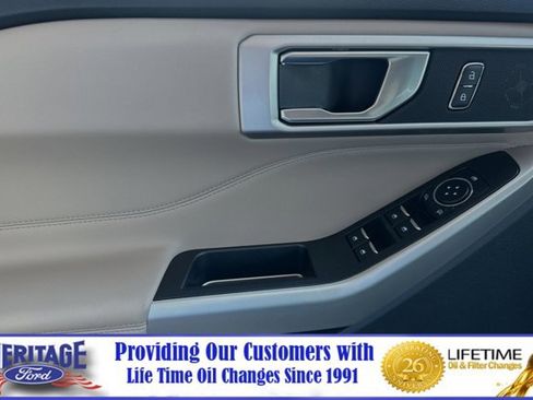 New 2024 Ford Explorer XLT w/ Equipment Group 202A image 8