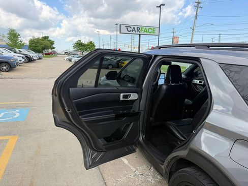 Used 2021 Ford Explorer ST w/ Equipment Group 401A AWD/4WD image 19