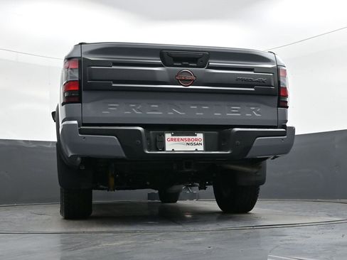 Used 2025 Nissan Frontier PRO-4X w/ Pro Convenience Package image 33