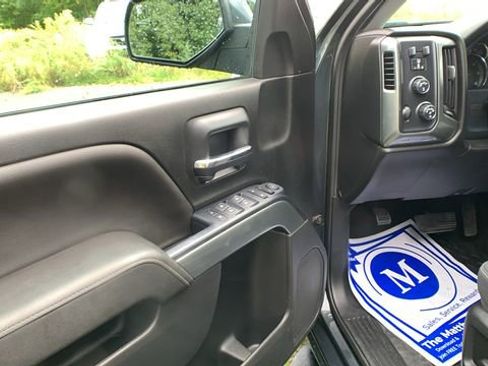 Used 2018 Chevrolet Silverado 1500 LT w/ All Star Edition AWD/4WD image 5