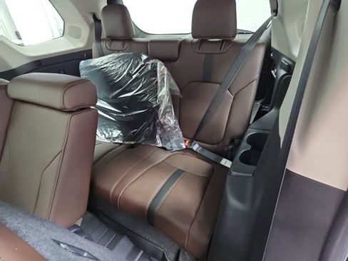 New 2026 Honda Pilot Touring image 34