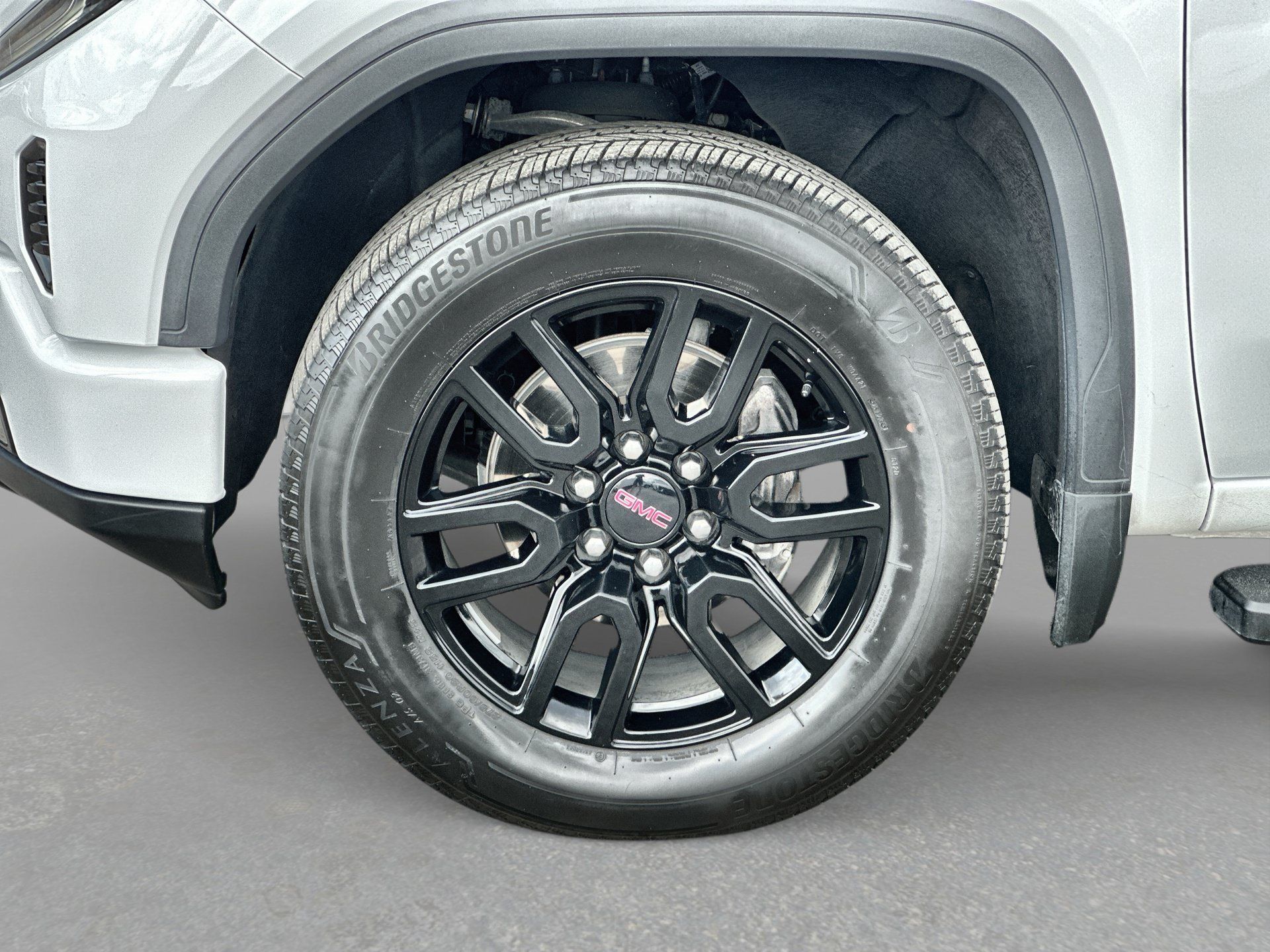 Certified 2024 GMC Sierra 1500 Elevation AWD/4WD image 33