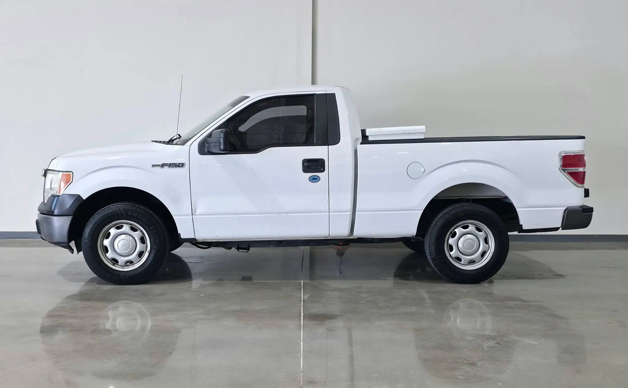 Used 2014 Ford F150 XL w/ Power Equipment Group RWD image 7