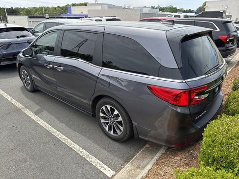 Used 2024 Honda Odyssey EX-L image 8