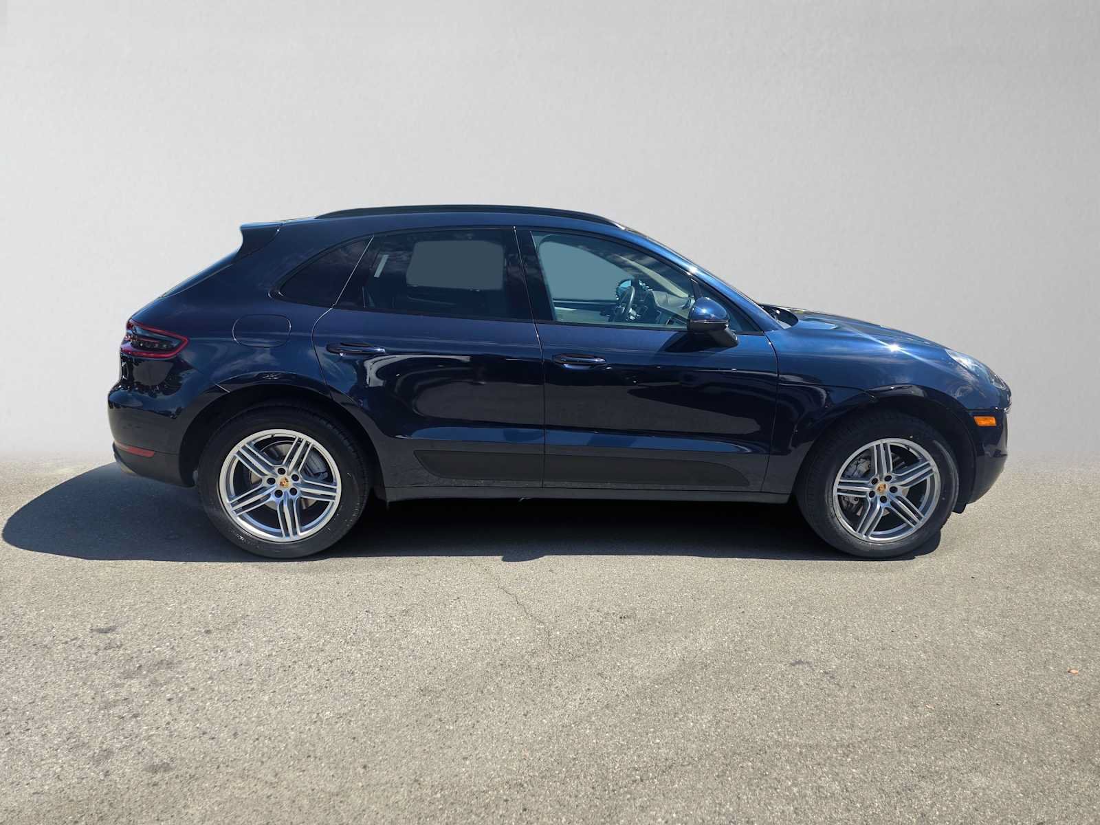 Used 2018 Porsche Macan S AWD/4WD image 6