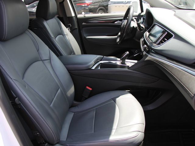 Used 2020 Buick Enclave Essence FWD image 34