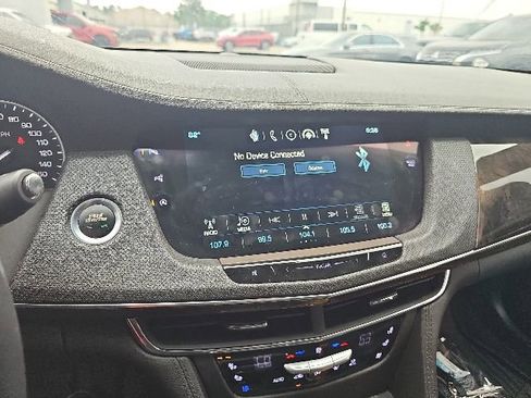 Used 2018 Cadillac CT6 Luxury AWD/4WD image 11