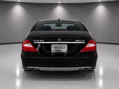 Used 2008 Mercedes-Benz CLS 63 AMG image 5