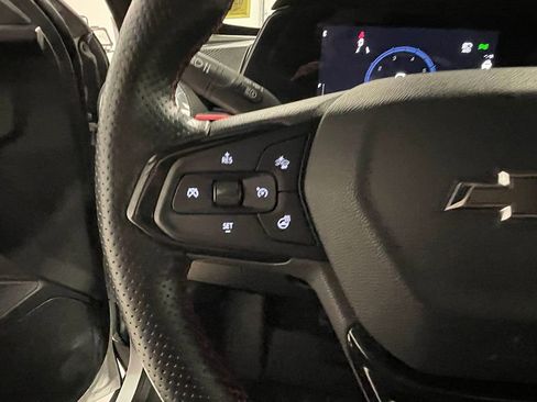 Used 2024 Chevrolet Trax RS image 34