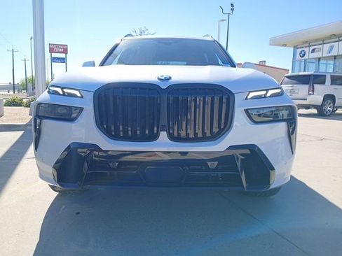 New 2026 BMW X7 xDrive40i AWD/4WD image 2