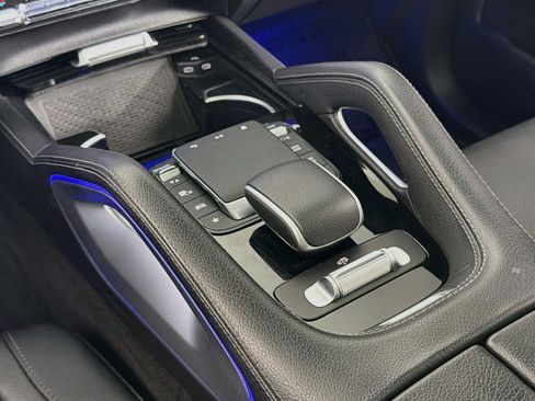 Certified 2024 Mercedes-Benz GLS 450 4MATIC image 7