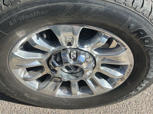 Used 2021 Ford F350 Limited AWD/4WD image 9