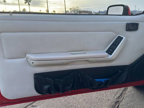 Used 1992 Ford Mustang LX image 20