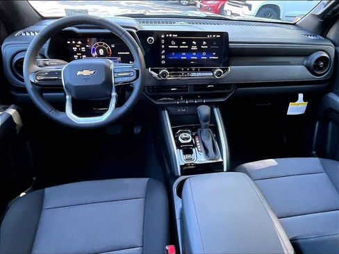 New 2026 Chevrolet Colorado W/T w/ WT Custom Package AWD/4WD image 12