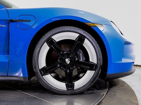 New 2025 Porsche Taycan AWD/4WD image 24