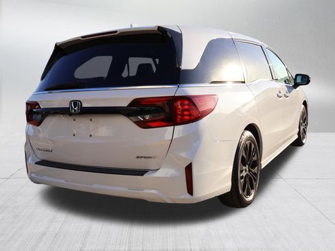 Used 2025 Honda Odyssey Sport-L image 7