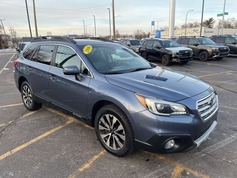 Used 2016 Subaru Outback 3.6R Limited image 3