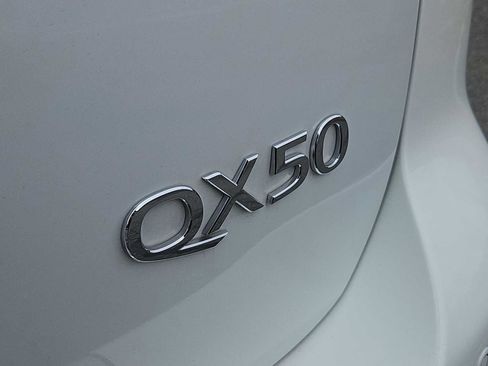 Used 2015 INFINITI QX50 Journey w/ Premium Package AWD/4WD image 12