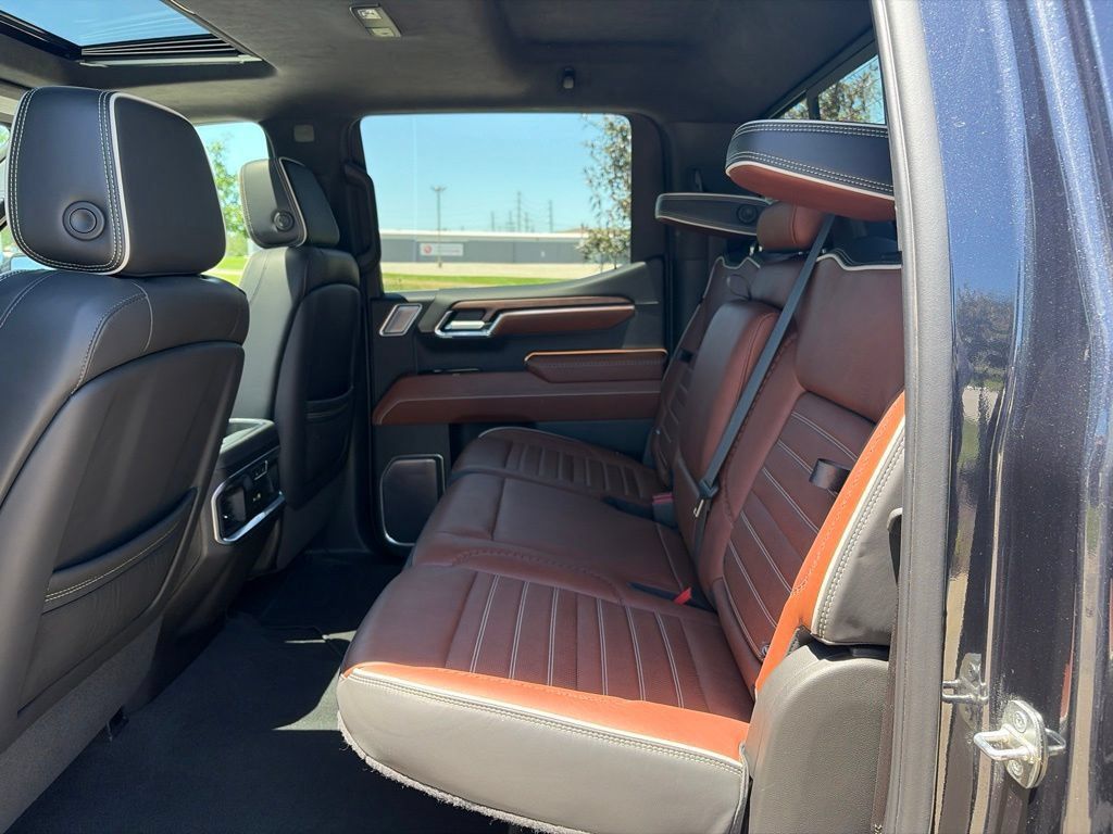 Used 2023 GMC Sierra 1500 Denali Ultimate AWD/4WD image 45