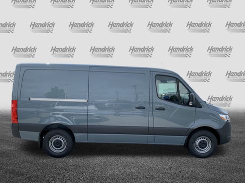 New 2025 Mercedes-Benz Sprinter 2500 image 10