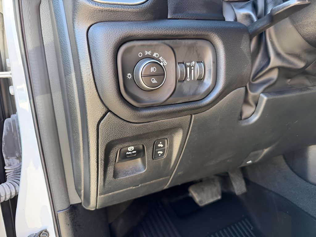 Used 2023 RAM 1500 Laramie AWD/4WD image 21