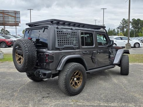 Used 2018 Jeep Wrangler Unlimited Rubicon image 6