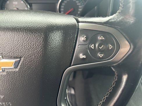 Used 2019 Chevrolet Silverado 1500 LT image 12