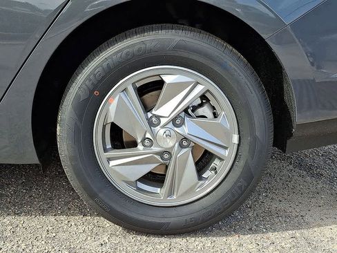New 2026 Hyundai Elantra SE FWD image 7