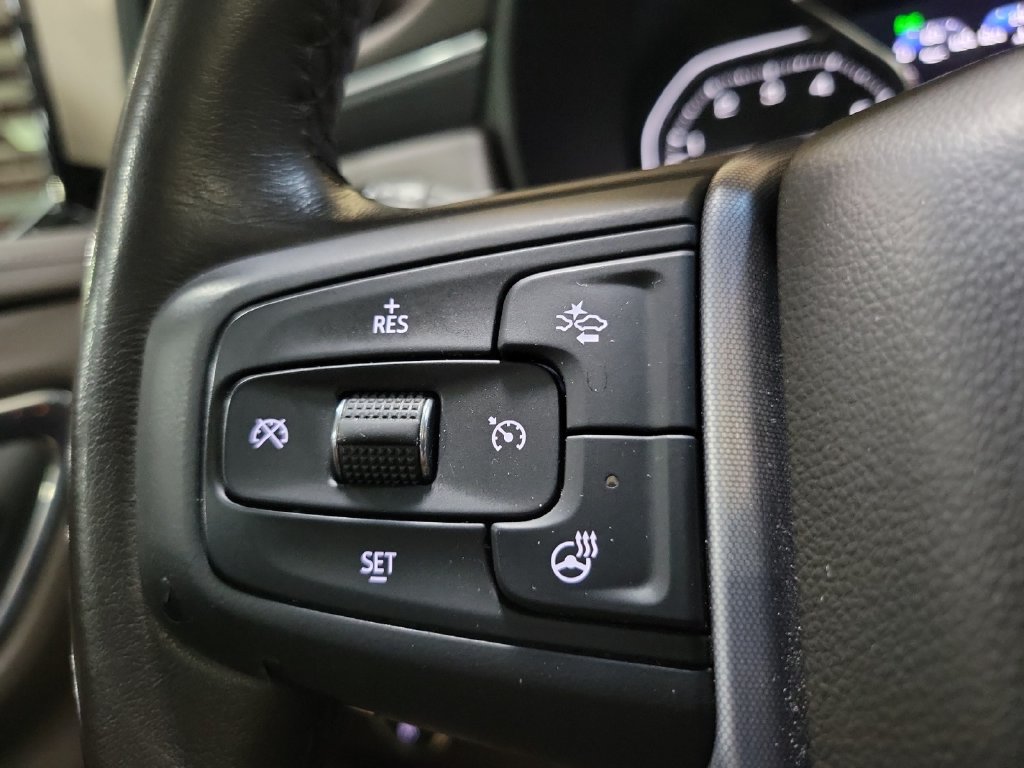 Used 2021 GMC Yukon SLT w/ SLT Premium Package AWD/4WD image 15