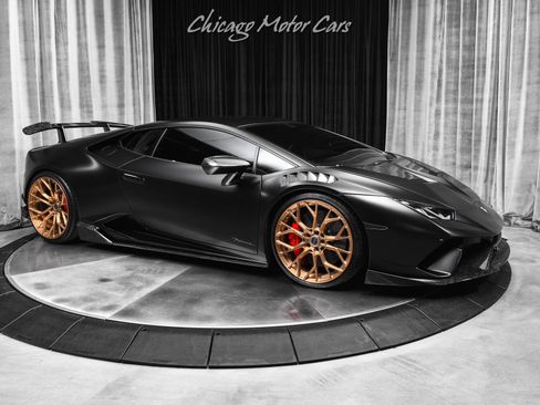 Used 2018 Lamborghini Huracan Performante image 6