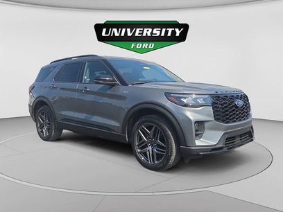 Used 2025 Ford Explorer ST-Line w/ ST-Line Street Pack