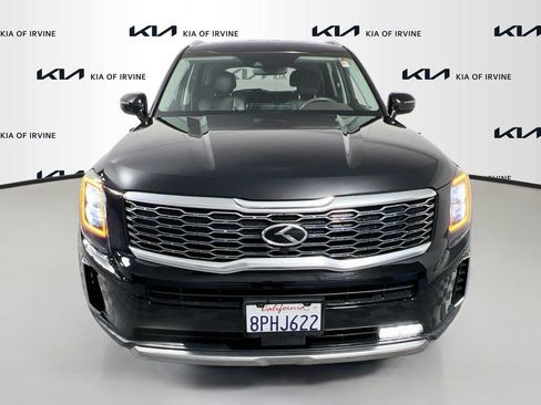 Used 2020 Kia Telluride SX w/ Towing Package FWD image 2