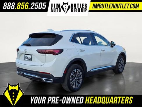 Used 2024 Buick Envision Preferred image 2