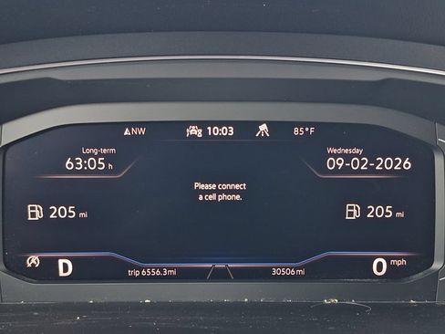 Used 2021 Volkswagen Tiguan SEL Premium R-Line AWD/4WD image 9