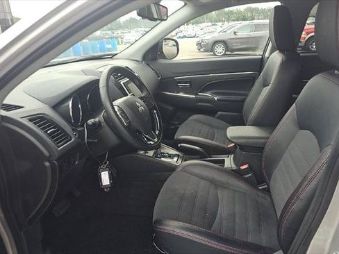 Used 2024 Mitsubishi Outlander Sport SE AWD/4WD image 11