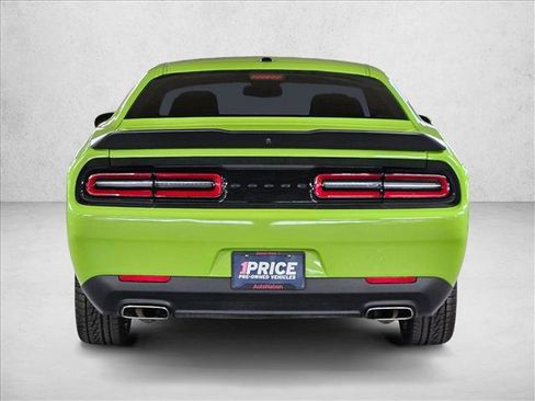 Used 2023 Dodge Challenger SXT w/ Blacktop Package image 7