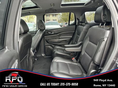 Used 2018 GMC Acadia SLT AWD/4WD image 26