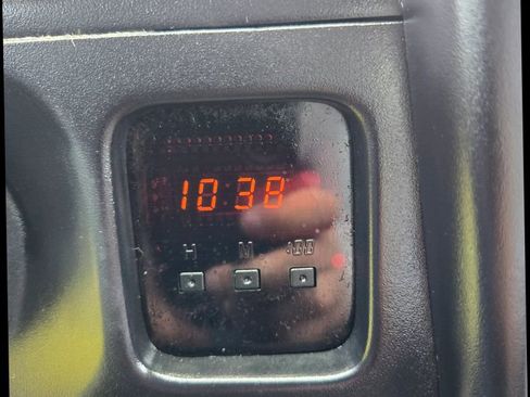 Used 2001 Toyota Tacoma S-Runner image 21