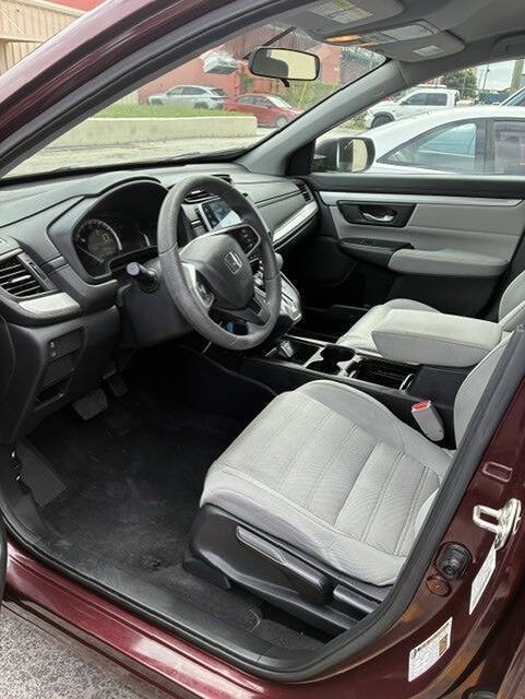 Used 2017 Honda CR-V LX image 6