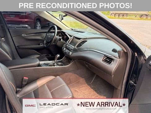 Used 2019 Chevrolet Impala Premier FWD image 10