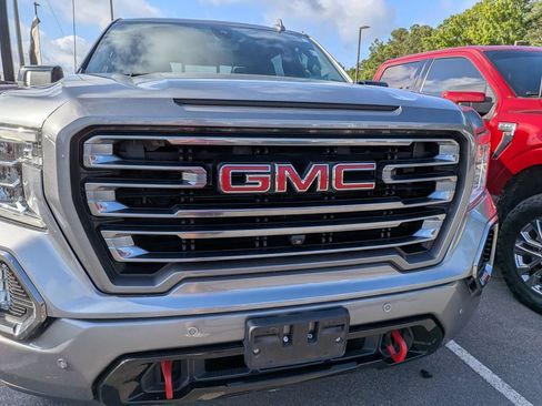 Used 2020 GMC Sierra 1500 AT4 w/ AT4 Premium Package AWD/4WD image 15