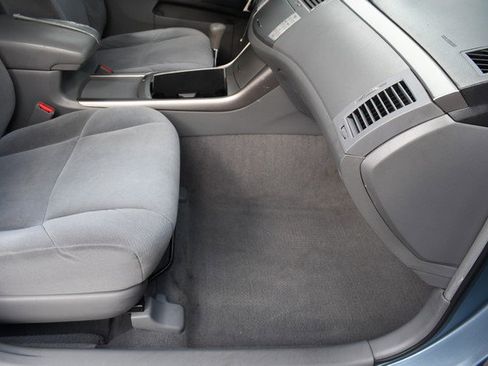 Used 2005 Toyota Avalon XL image 26