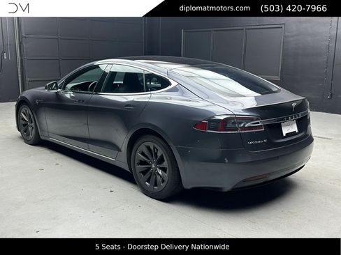 Used 2018 Tesla Model S 75D AWD/4WD image 5